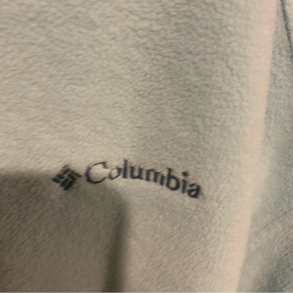 Women’s Fleece Columbia Jacket - Picture 2 of 4